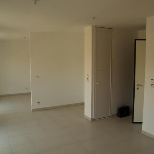  Annonces GRENOBLE : Apartment | GRENOBLE (38000) | 34 m2 | 565 € 