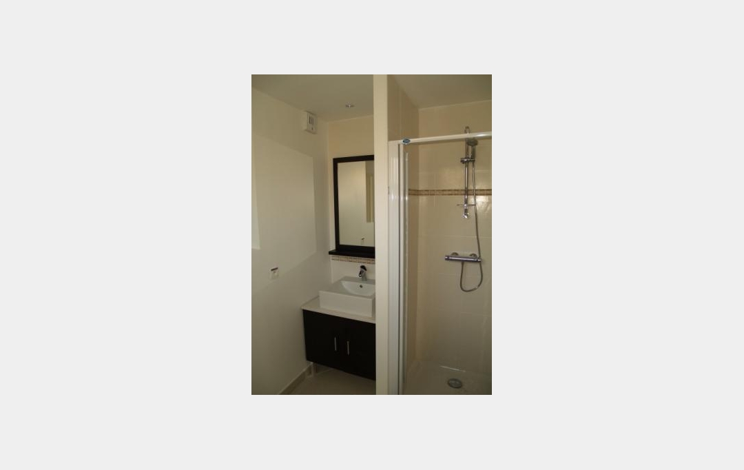 Annonces GRENOBLE : Appartement | GRENOBLE (38000) | 34 m2 | 565 € 