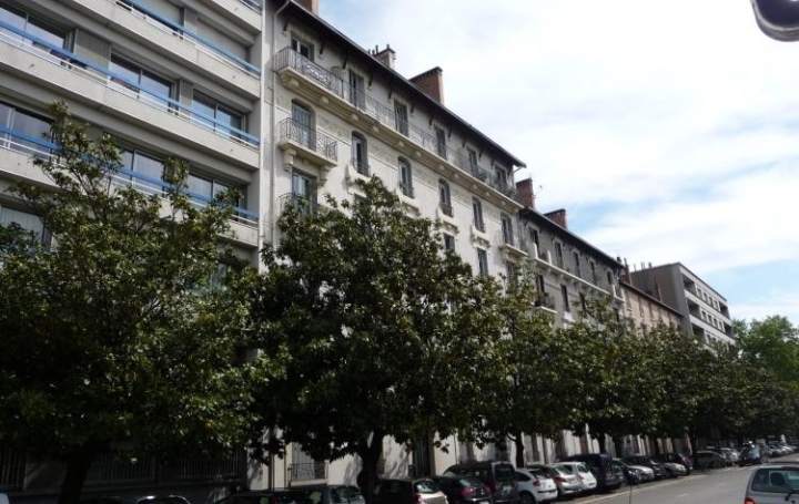  Annonces GRENOBLE Apartment | GRENOBLE (38000) | 114 m2 | 1 300 € 